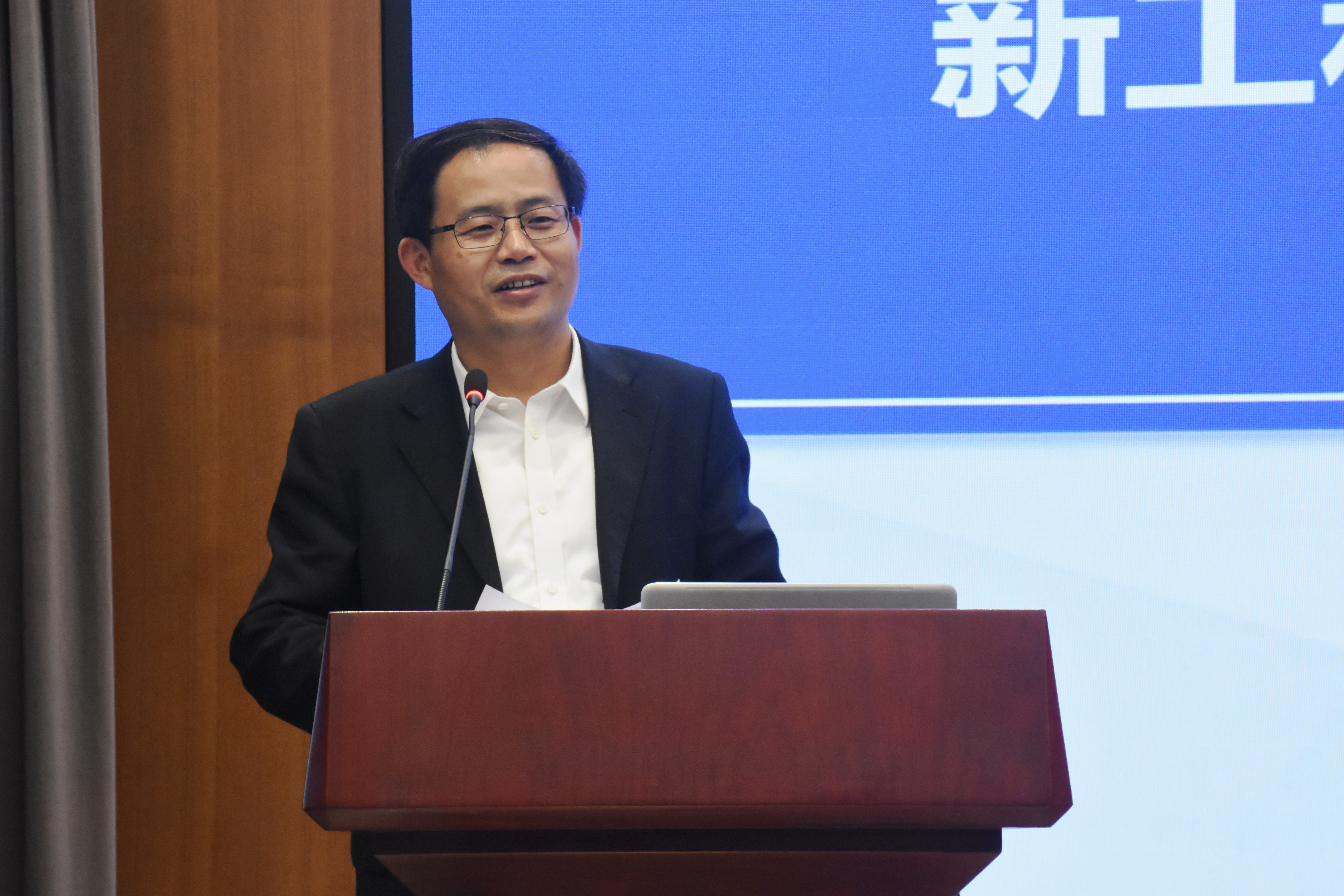 人生就是博-尊龙凯时中国官网