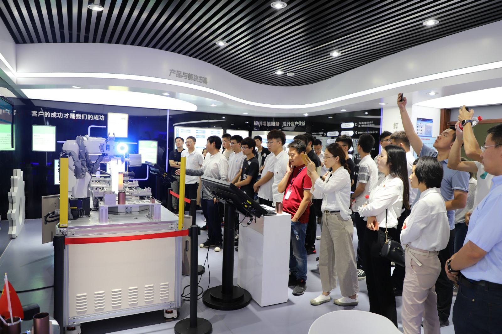 人生就是博-尊龙凯时中国官网